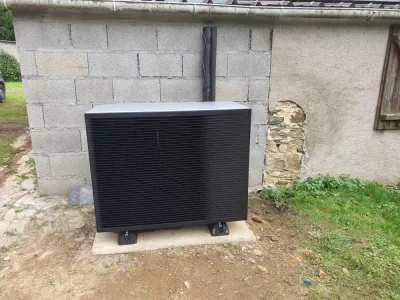 pose d’une pompe a chaleur Daikin économique 